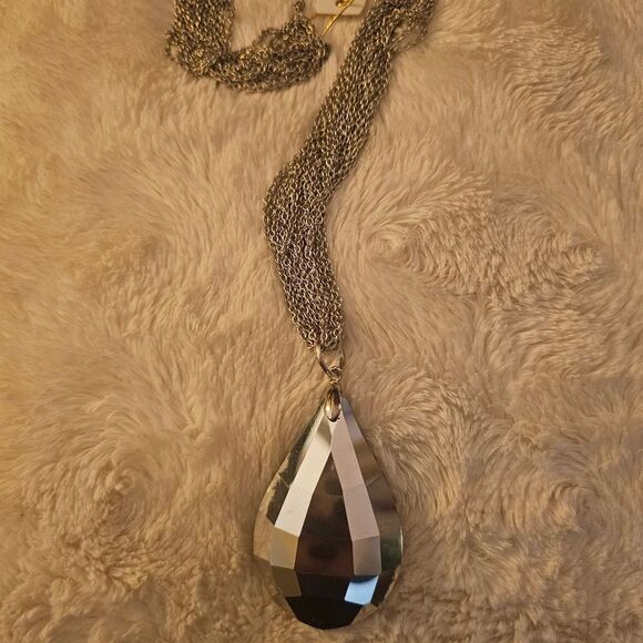 LARGE GRAY TEARDROP PENDANT NECKLACE - Picture 5 of 7